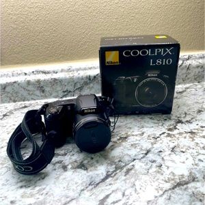 Nikon Coolpix L810